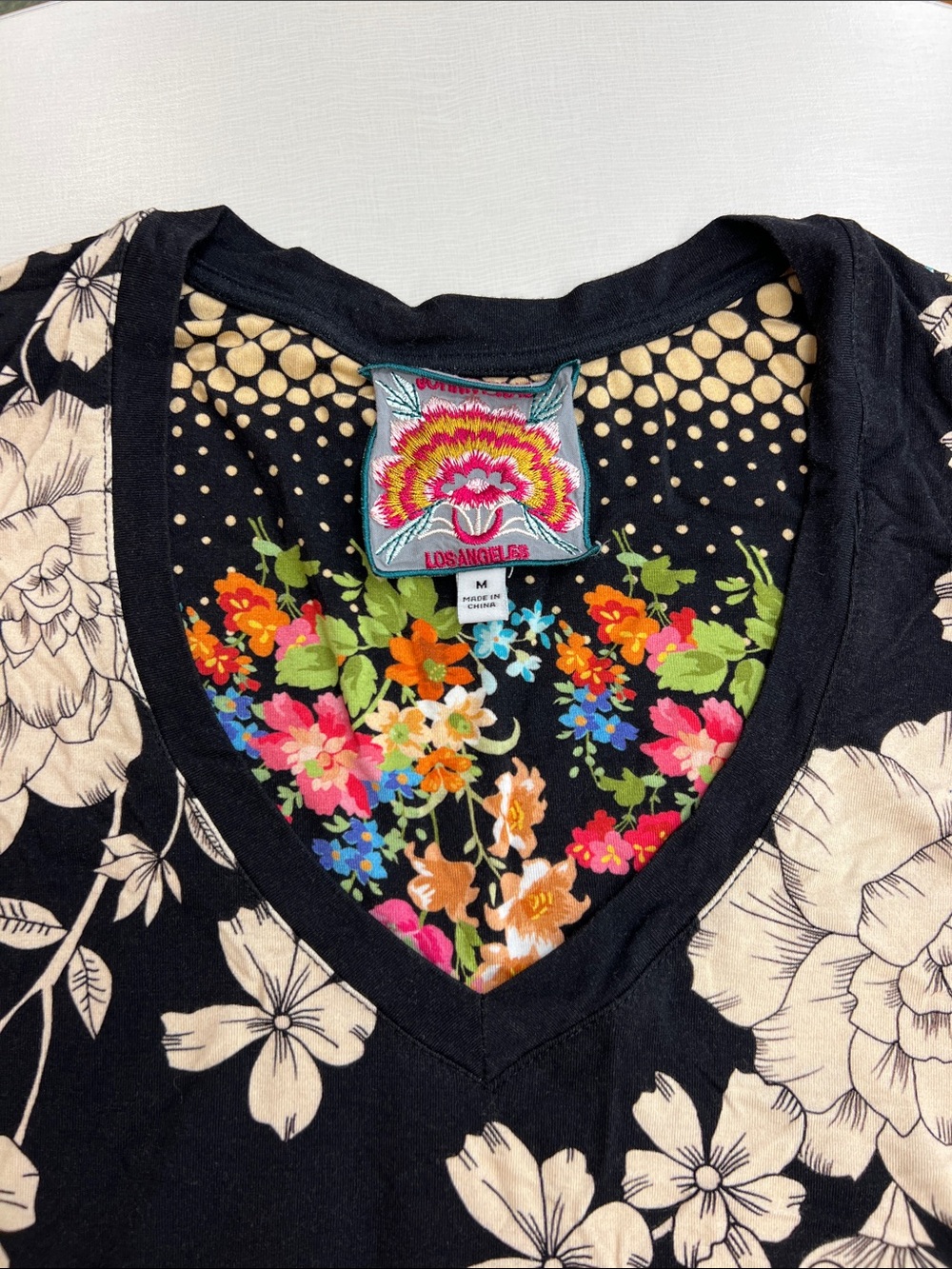 Johnny Was redland favorite bamboo stretch knit floral print v-neck short sleeve - Picture 4 of 8